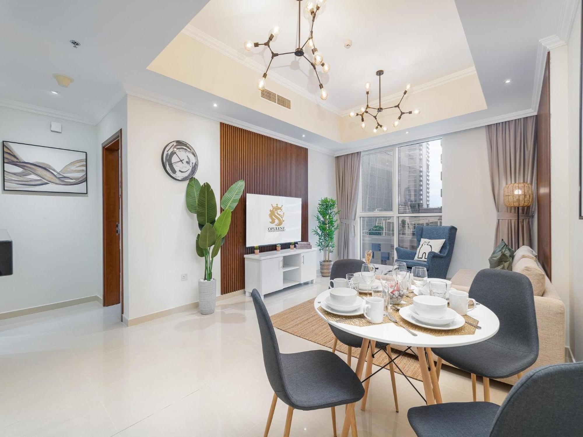 Luxe Apartments Near Dubai Mall Burj Khalifa Pool Gym Parking Экстерьер фото